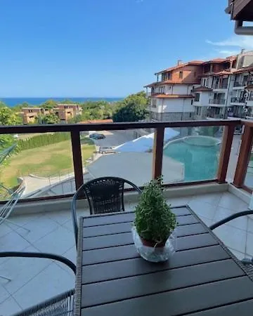 Appartement Apartment Balchik Baltsjik