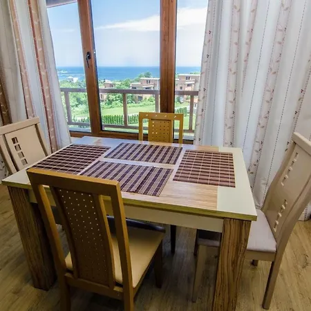 Appartement Apartment Balchik Baltsjik