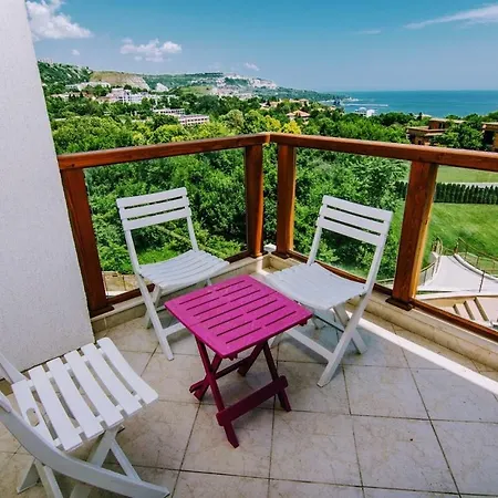 Apartment Balchik * 발치크