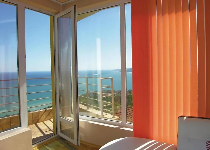 Апартамент Апартамент, Балчик Балчик